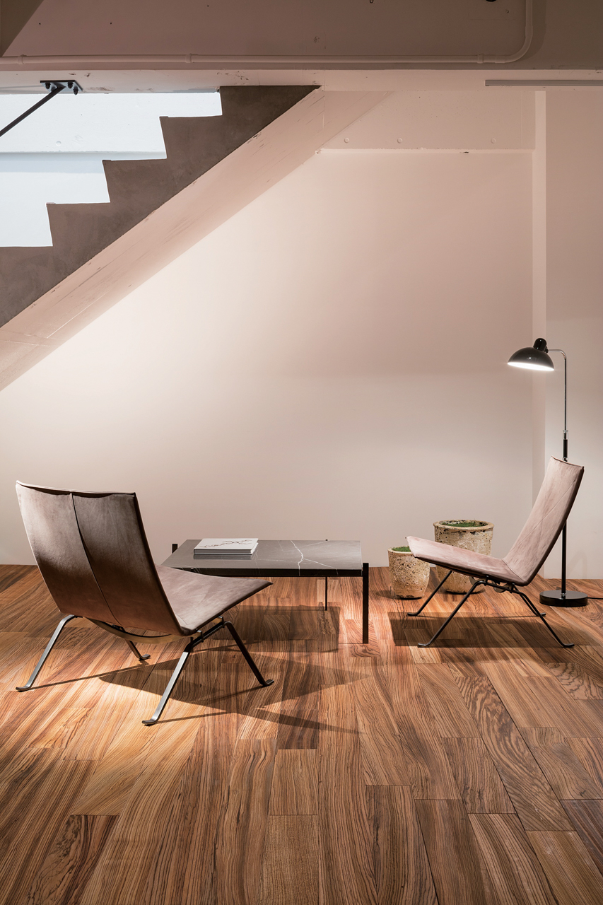 マルホンの無垢木材を使用した施工事例