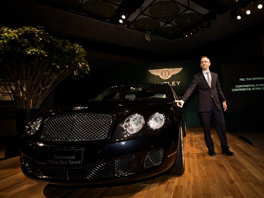 新型Continental Flying Spur 2モデル発表