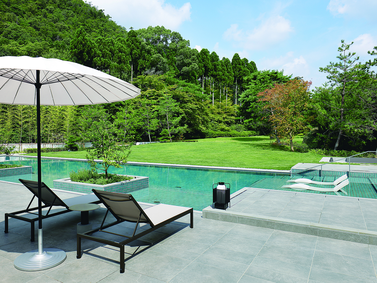 ROKU KYOTO, LXR Hotels & Resorts プール