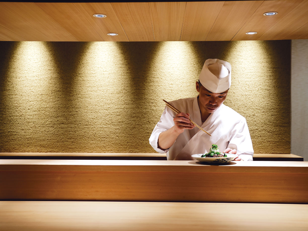 常&emsp;常安孝明氏