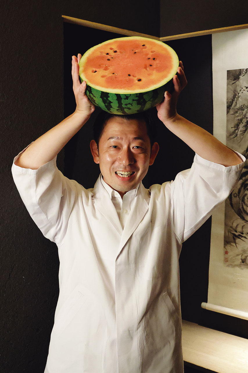 虎白&ensp;小泉瑚佑慈氏