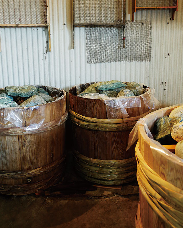 100年ほど前から使い続けている木樽