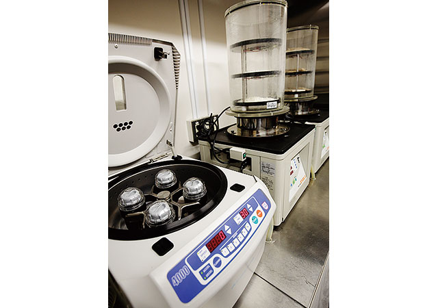 ハインツ&nbsp;ベック。遠心分離機