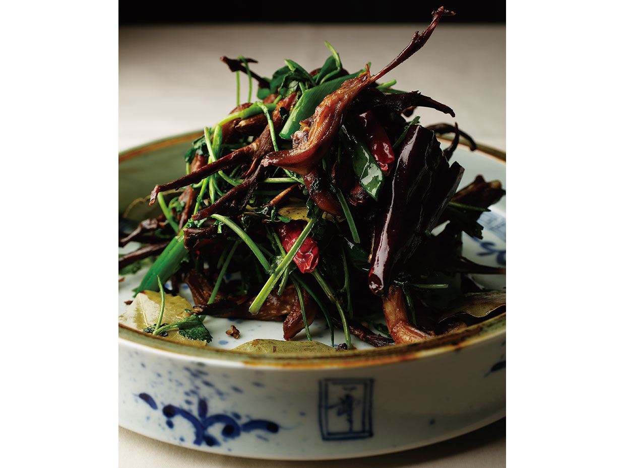 御田町&nbsp;桃の木。スペシャリテ「アヒルの舌の山椒、唐辛子、炒め」