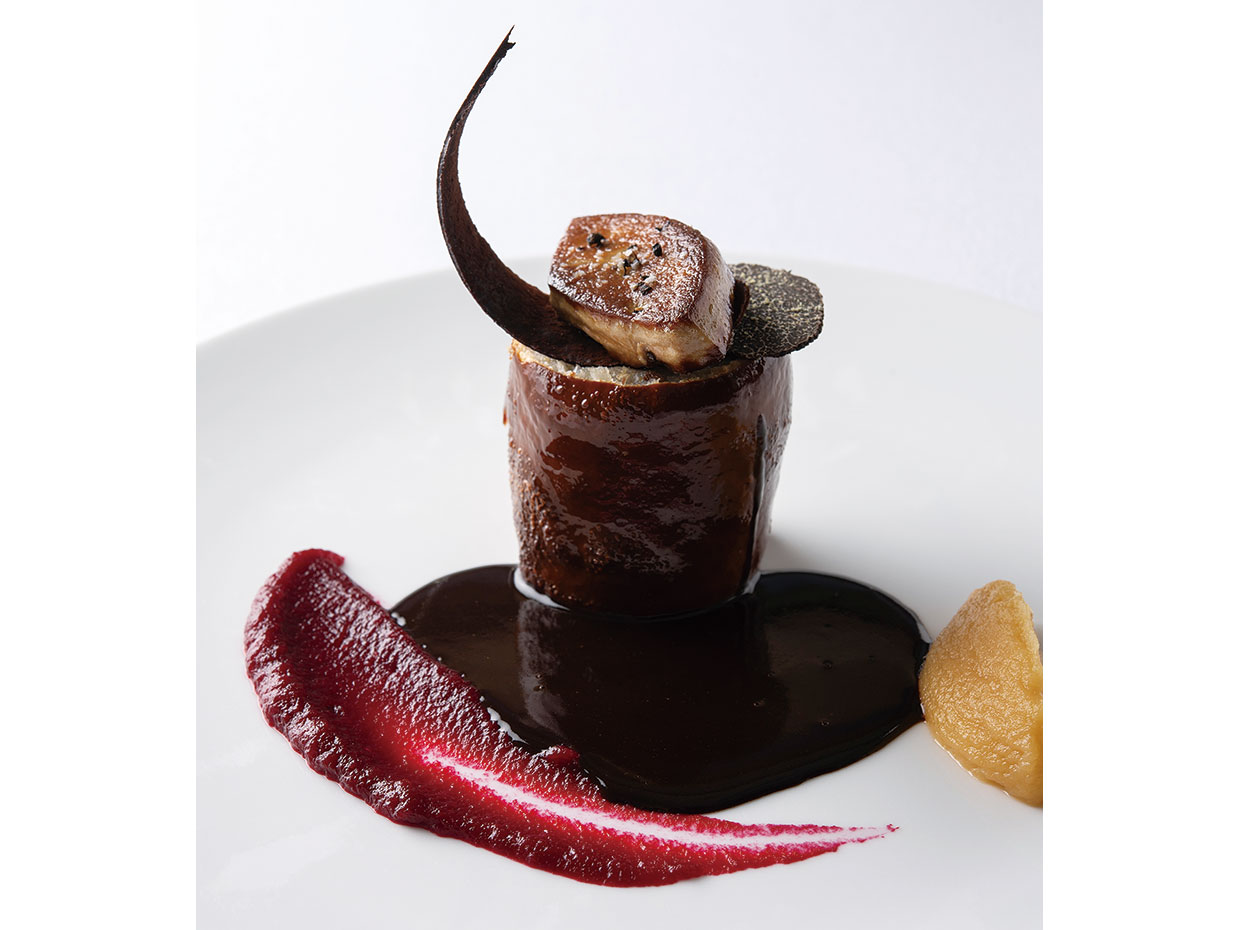 レストラン&nbsp;タテル&nbsp;ヨシノ&nbsp;銀座。野うさぎのロワイヤル