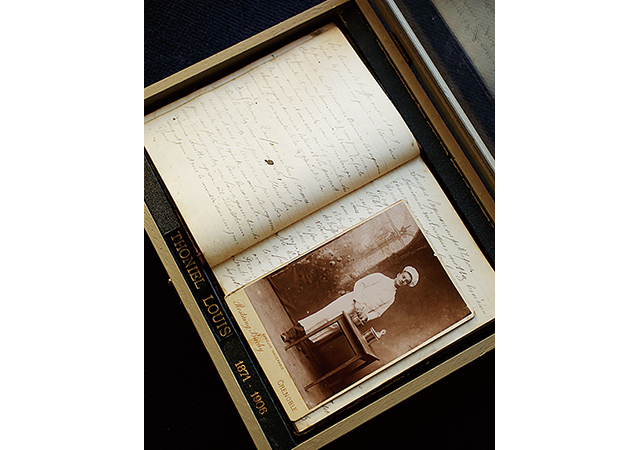 トゥールダルジャン、アルバム