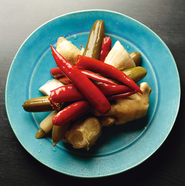 新富町&ensp;湯浅。自家製の漬物「泡菜」