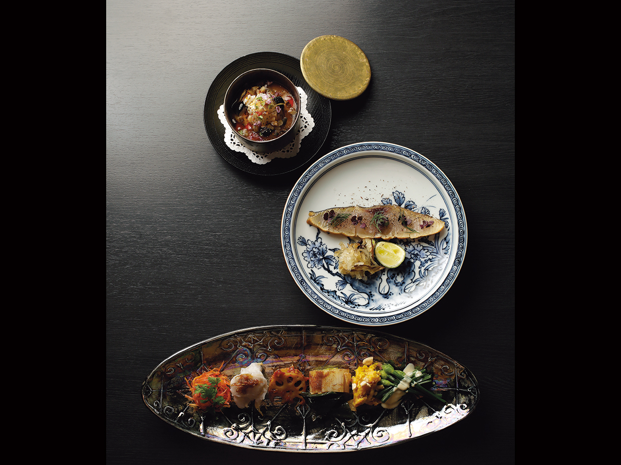 新富町&ensp;湯浅。「虎河豚の茶碗蒸し酸辣餡」、「鰆の燻製」、「野菜の盛り合わせ」