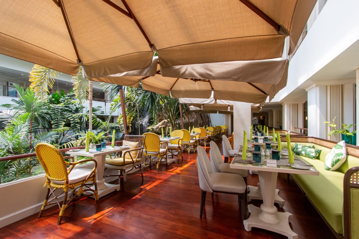 にぎわいリゾートに、白浜と庭園の隠れオアシス、デュシタニ パタヤ