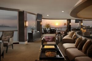 にぎわいリゾートに、白浜と庭園の隠れオアシス、デュシタニ パタヤ