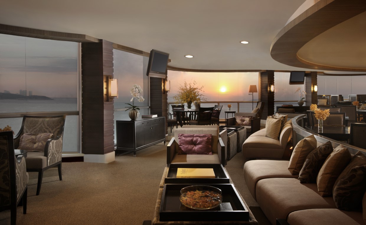 にぎわいリゾートに、白浜と庭園の隠れオアシス、デュシタニ パタヤ