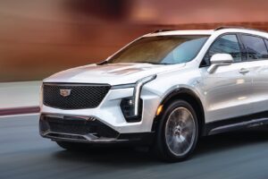 音楽が響き渡る空間、キャデラック