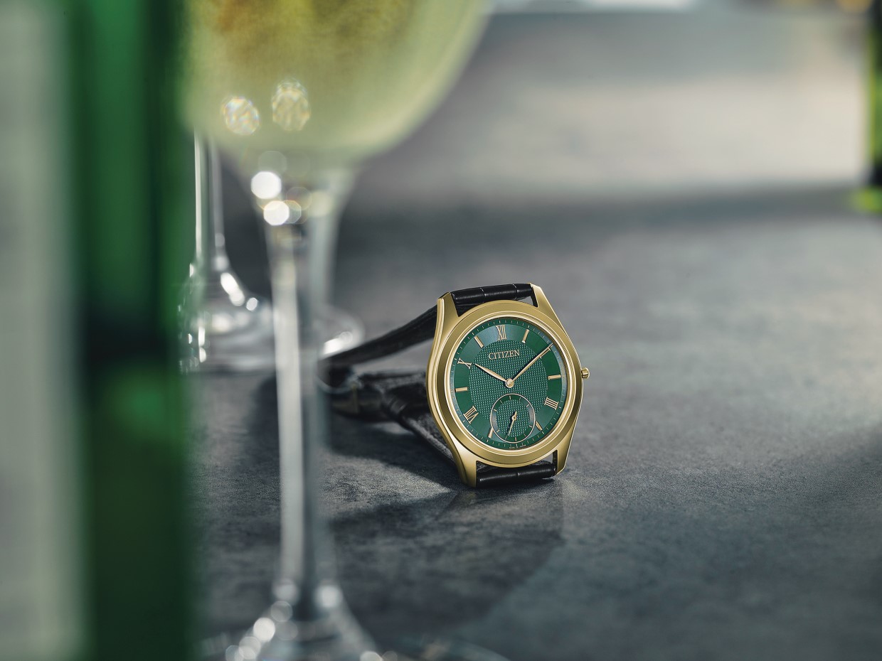 アンバーイエローで刻む満ち足りた時間、シチズン