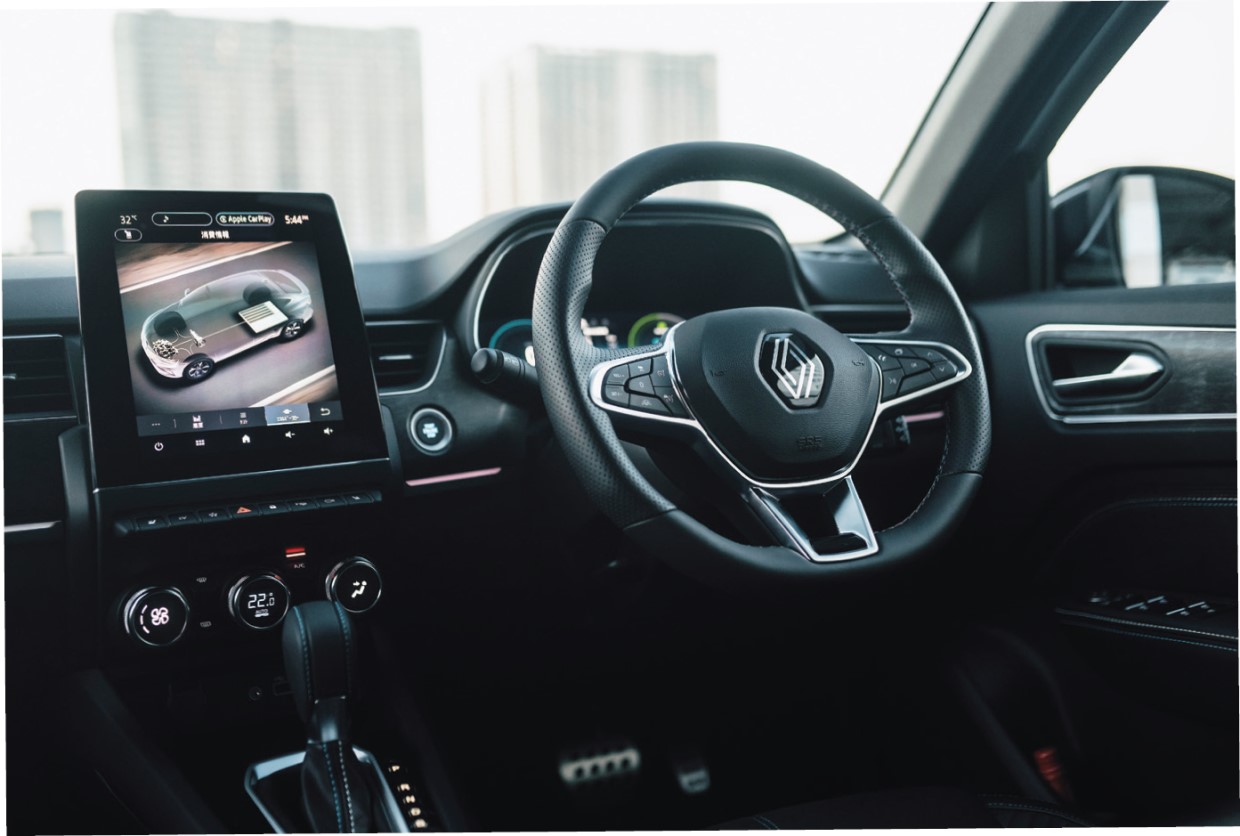 人生を謳歌するクルマ、ルノー アルカナ