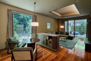 疾走の先にある静寂、ドゥカティ、新型ムルティストラーダV4