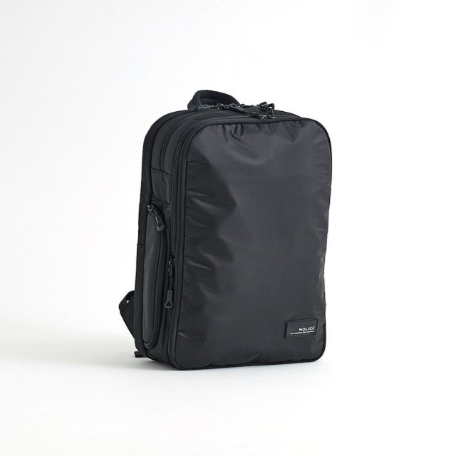 応募終了）圧縮×分割でたっぷり収納できる多機能バッグ