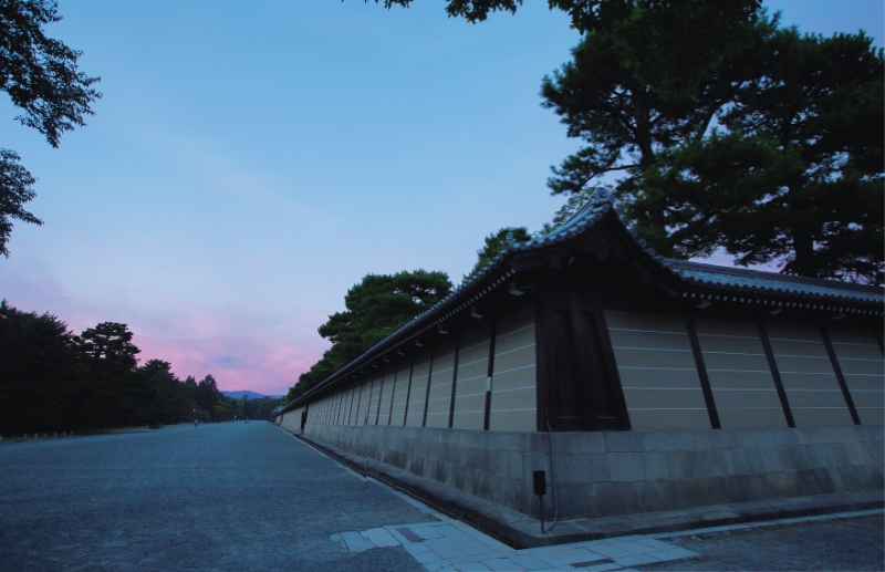 紫式部は何者か