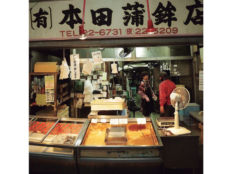 長崎喜遊曲 豊饒と冒険とスマート・ネイビーの栄光 佐世保