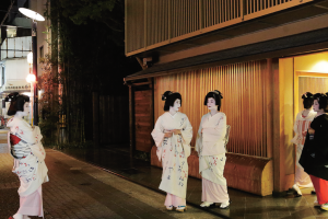 阿波へ富街嫋嫋