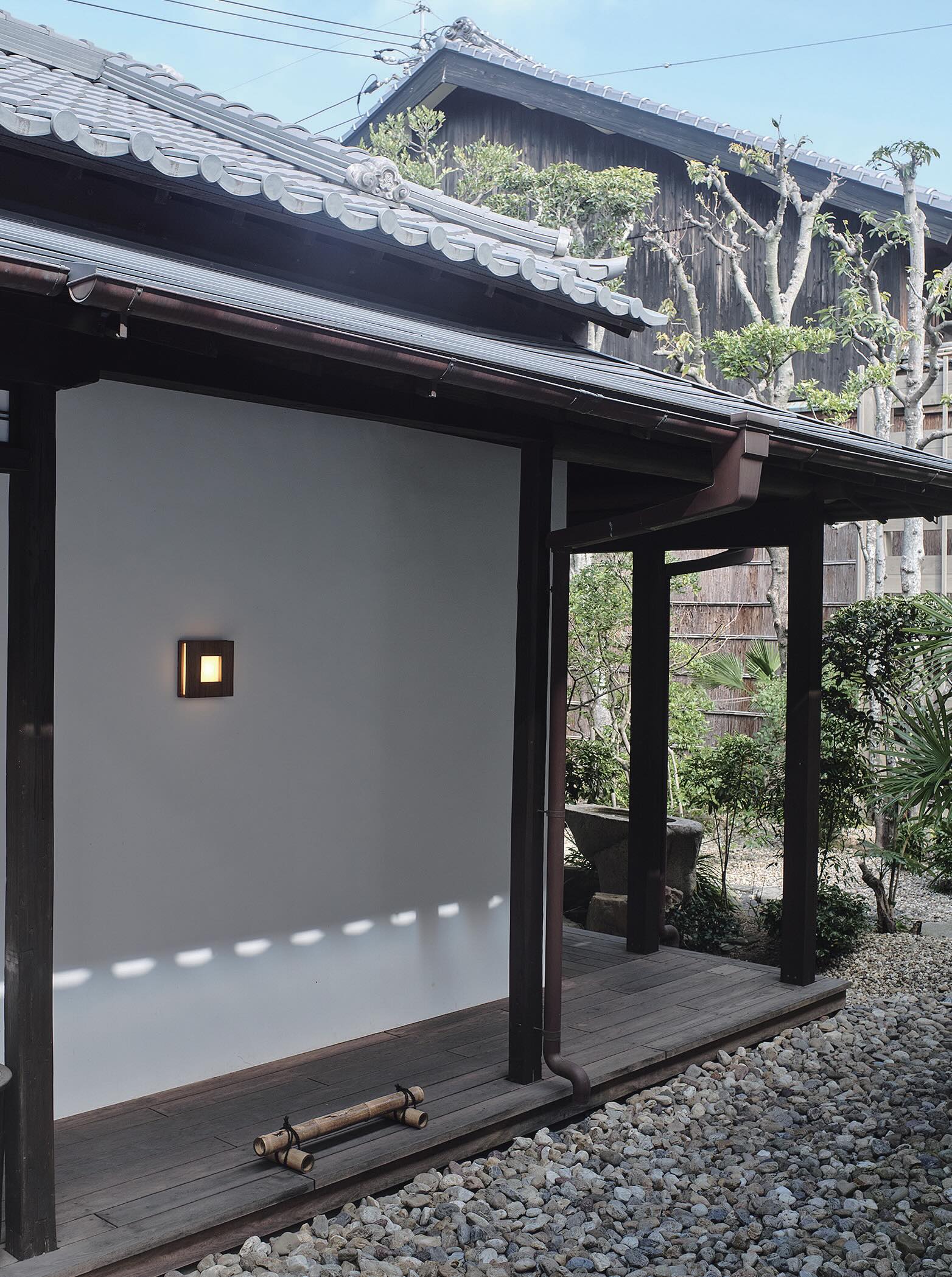 瀬戸内の春、凪を往く