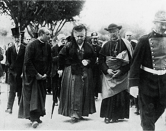 丹下敏明　人間、アントニ・ガウディ