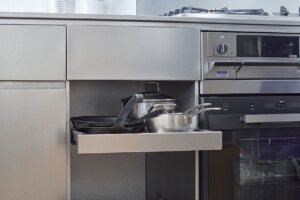 自分らしさを映し出すオーダーキッチン｜MEISDEL