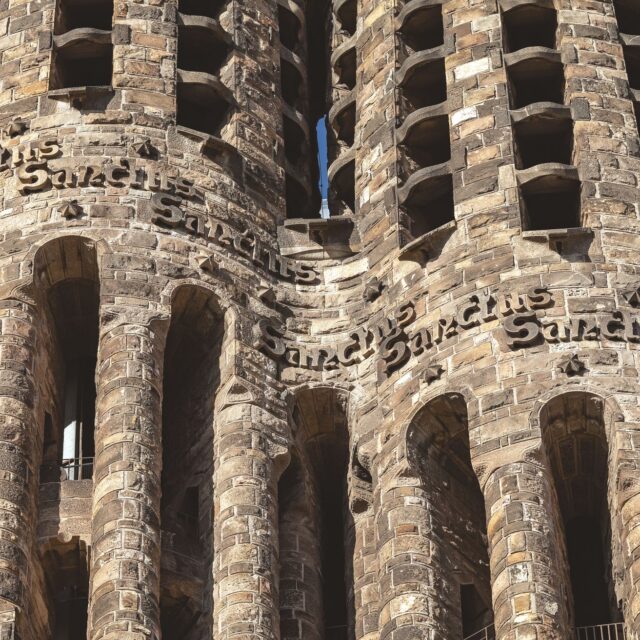 永久建築論　21世紀を見据えたガウディ