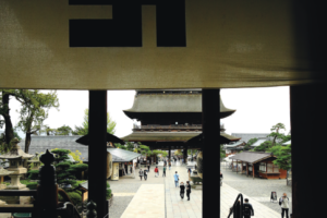 善光寺平　晩秋のにぎわい