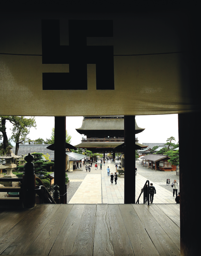 善光寺平　晩秋のにぎわい