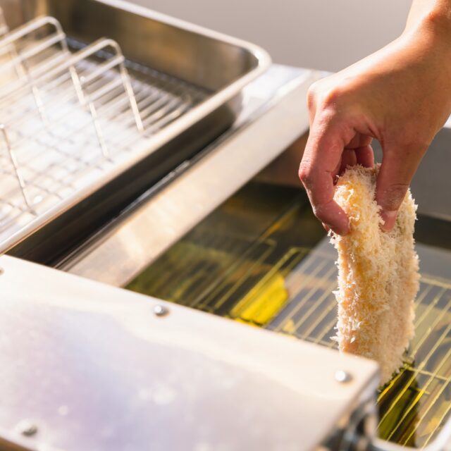 「火入れという設計」——とんかつの美味しさはどこで決まるのか