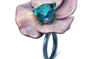 透明な時間　GRAFF／BOUCHERON／MIKIMOTO