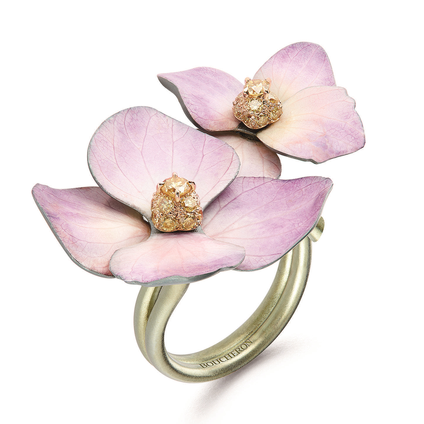 透明な時間　GRAFF／BOUCHERON／MIKIMOTO